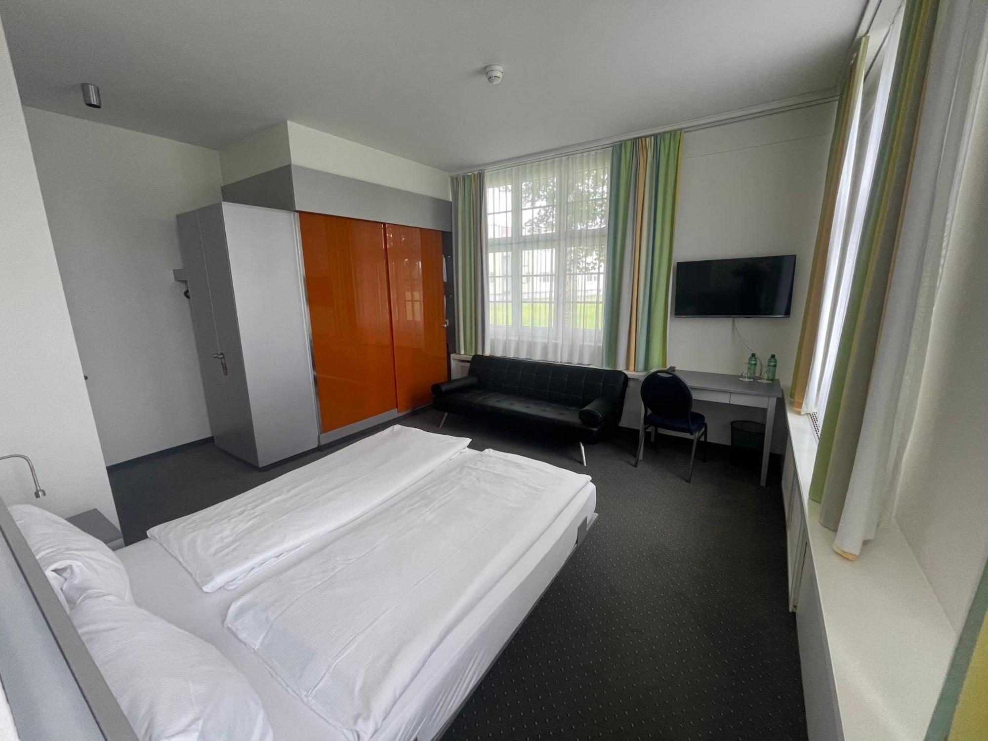 Hotel & Gasthaus Die Perle Perlen Εξωτερικό φωτογραφία